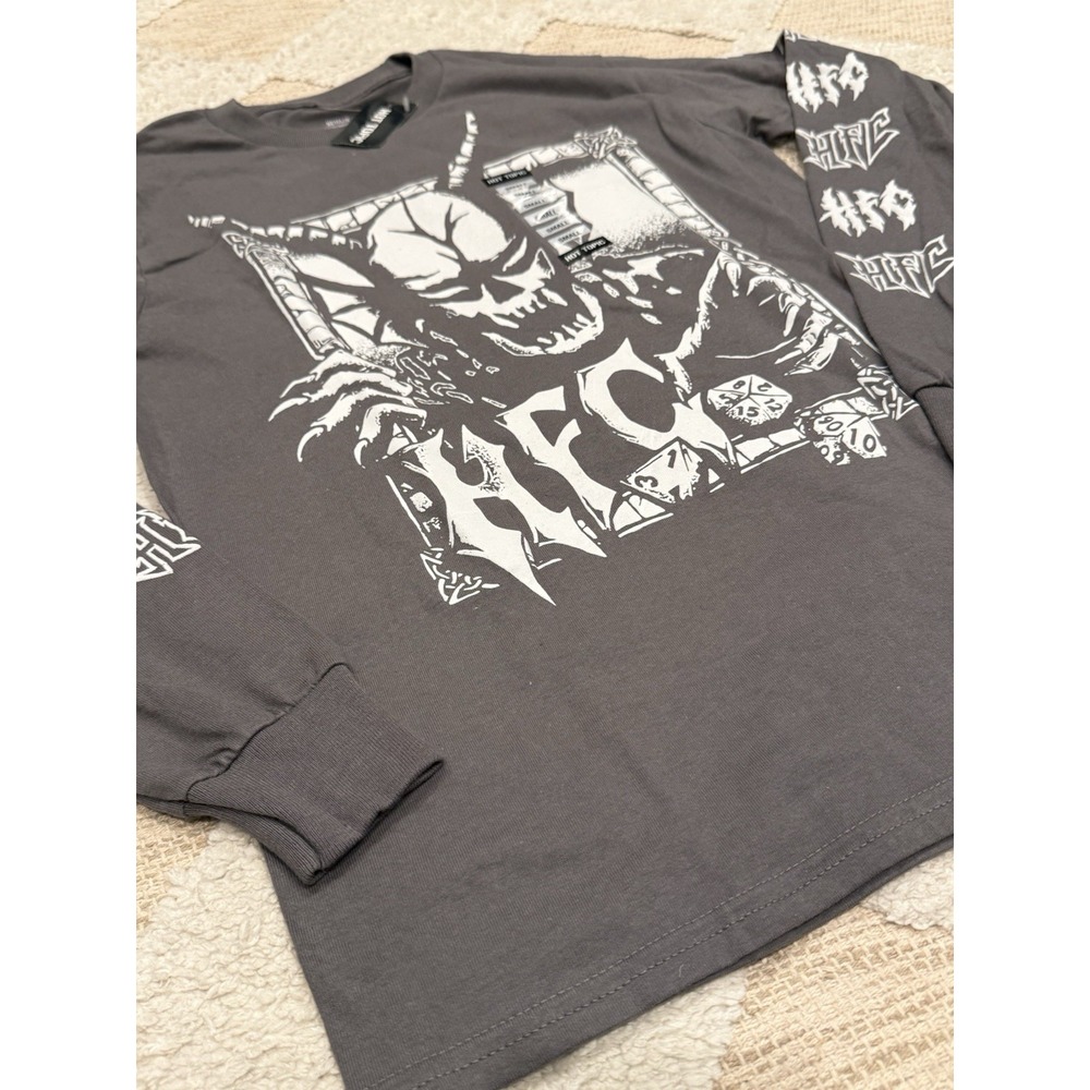 Hot Topic Hellfire Club Shirt Small Stranger Things Adult Unisex Shirt Sleeve - Picture 4 of 11
